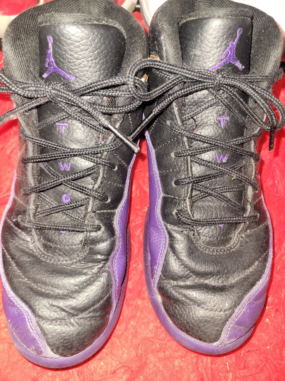 Jordan Kids Black & Purple Basketball Sneakers